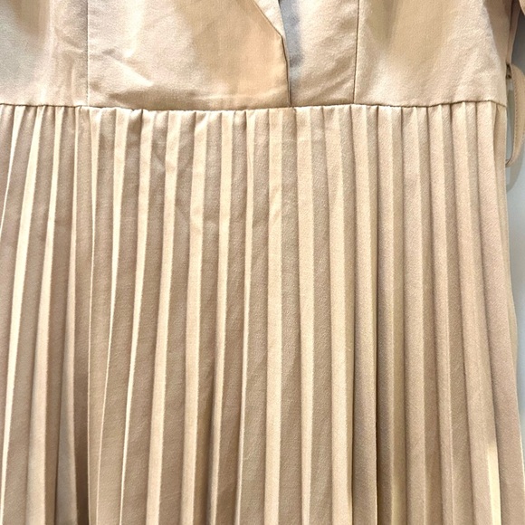 Nanette Lepore Tan Pleated Maxi Dress with Puff Sleeves - Picture 7 of 12